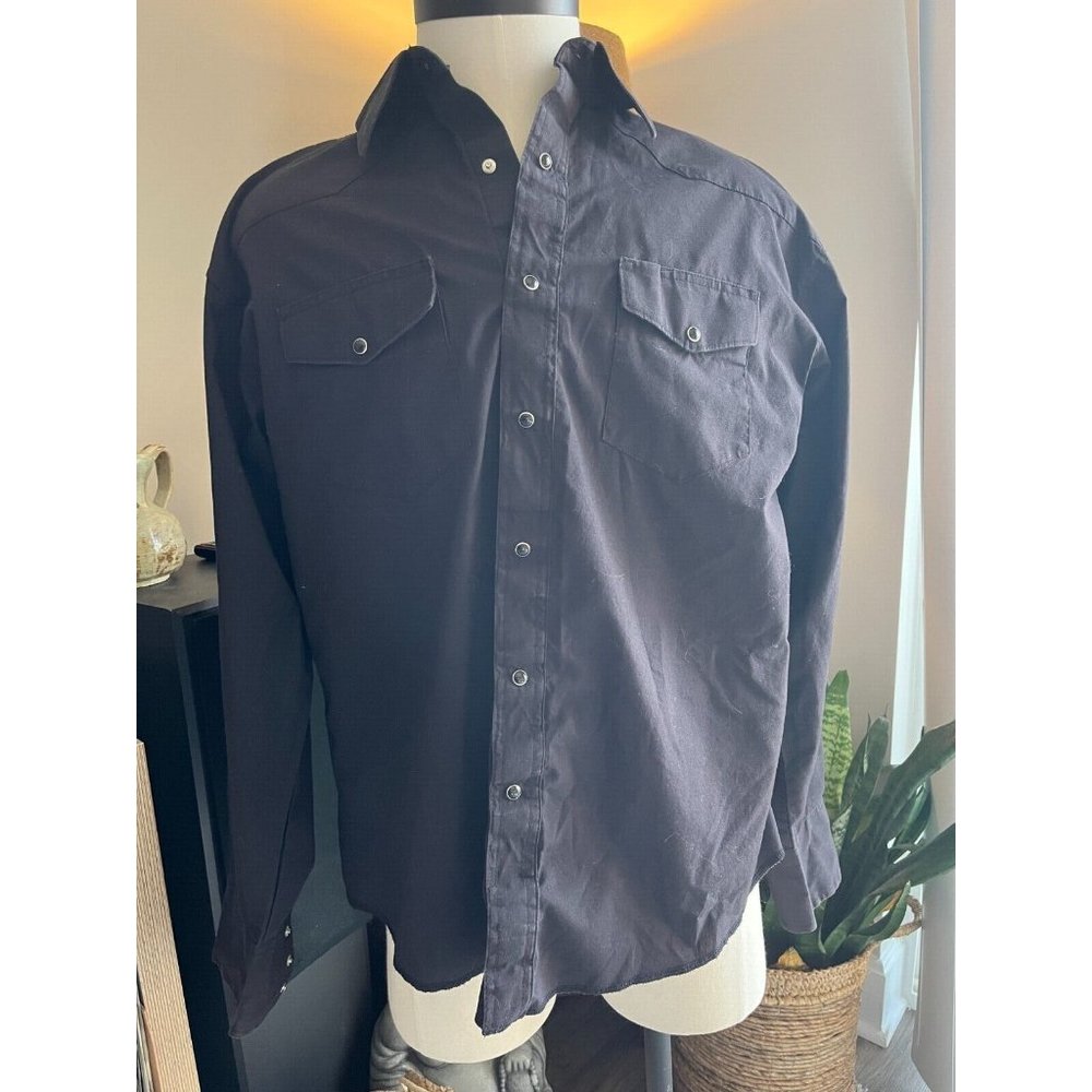Vintage Wrangler button snap long sleeve shirt Large Custom Embroidered.